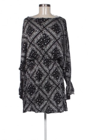 Kleid Tezenis, Größe M, Farbe Mehrfarbig, Preis € 14,77