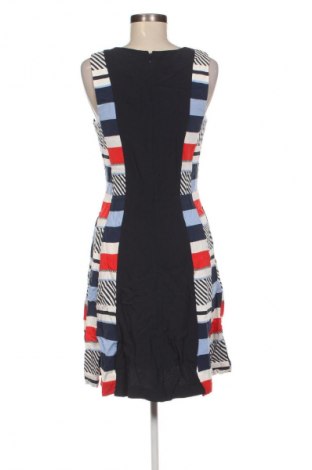 Šaty  Tommy Hilfiger, Velikost M, Barva Vícebarevné, Cena  1 679,00 Kč