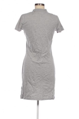 Šaty  Tommy Hilfiger, Veľkosť L, Farba Sivá, Cena  71,95 €