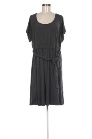 Kleid Torrid, Größe XXL, Farbe Grau, Preis 18,99 €