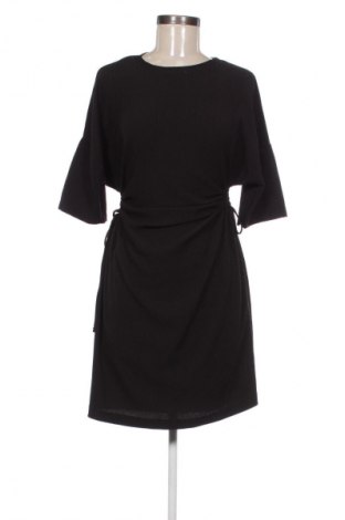 Kleid Trendyol, Größe M, Farbe Schwarz, Preis € 19,99