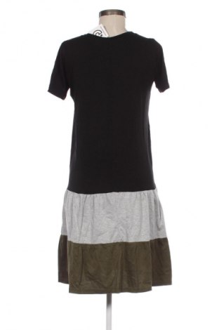 Kleid Unbranded, Größe M, Farbe Mehrfarbig, Preis € 11,99