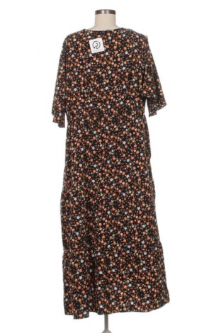 Šaty  Unbranded, Velikost 4XL, Barva Vícebarevné, Cena  659,00 Kč