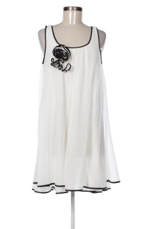 Kleid VILA, Größe M, Farbe Weiß, Preis € 11,99