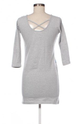 Kleid Venca, Größe S, Farbe Mehrfarbig, Preis € 9,99