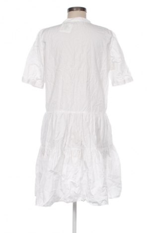 Kleid Vero Moda, Größe L, Farbe Weiß, Preis € 32,82