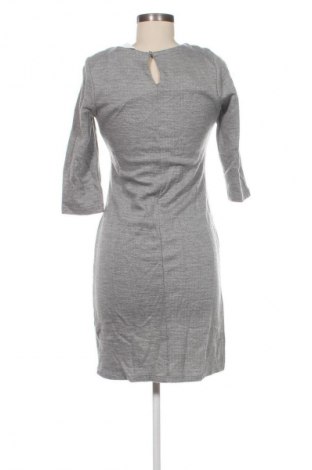 Kleid WE, Größe S, Farbe Grau, Preis € 9,99