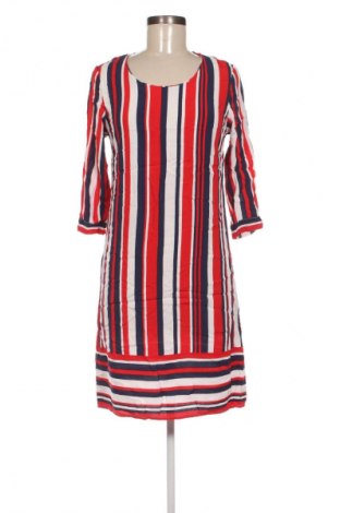 Kleid Yest, Größe S, Farbe Mehrfarbig, Preis € 13,99