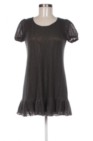 Kleid Yuki, Größe M, Farbe Grün, Preis € 15,00