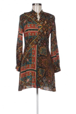 Kleid Zara, Größe S, Farbe Mehrfarbig, Preis € 17,30