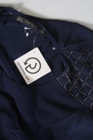 Kleid Zara Trafaluc, Größe M, Farbe Blau, Preis € 23,99