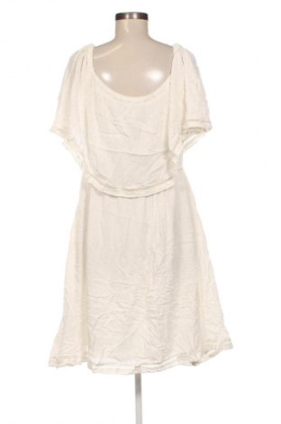 Ruha mbyM, Méret XL, Szín Fehér, Ár 10 359 Ft