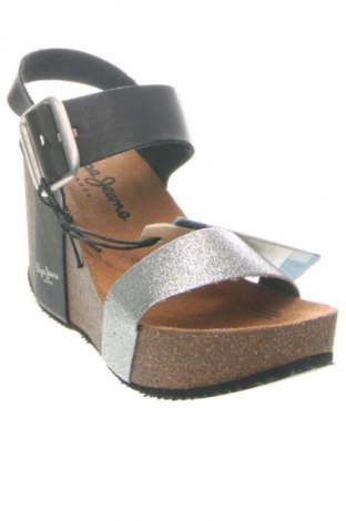 Sandály Pepe Jeans, Velikost 41, Barva Vícebarevné, Cena  2 177,00 Kč