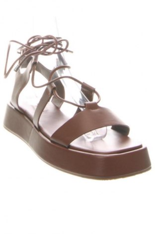 Sandalen Reserved, Größe 38, Farbe Braun, Preis € 25,99