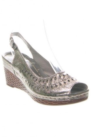 Sandalen Unbranded, Größe 38, Farbe Silber, Preis € 16,99