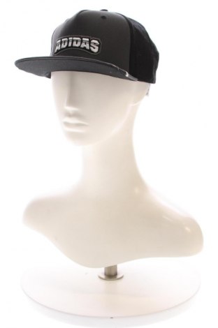 Mütze Adidas, Farbe Mehrfarbig, Preis € 32,00