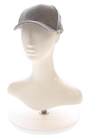 Mütze Ann-Kathrin Gotze x P&C, Farbe Grau, Preis € 37,99