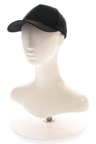 Căciulă Armani Exchange, Culoare Alb, Preț 243,99 Lei