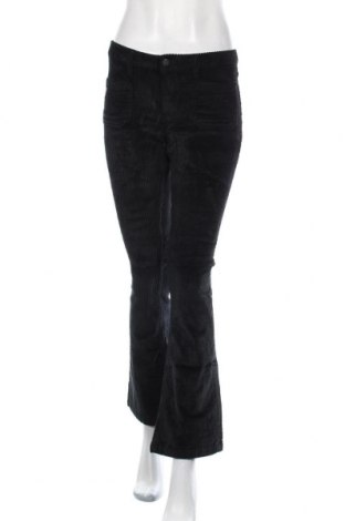 Дамски джинси Lois, Размер M, Цвят Черен, 98% памук, 2% еластан, Цена 37,32 лв.