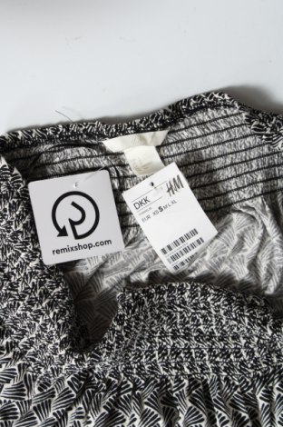 Γυναικεία μπλούζα H&M, Μέγεθος S, Χρώμα Μαύρο, Βισκόζη, Τιμή 10,39 €