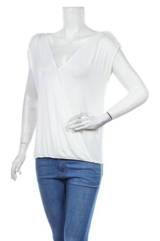 Дамска блуза Promod, Размер L, Цвят Екрю, Цена 26,00 лв.