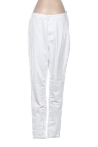 Damskie jeansy Missguided, Rozmiar L, Kolor Biały, 98% bawełna, 2% elastyna, Cena 110,08 zł