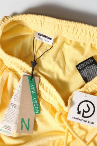 Γυναικείο κοντό παντελόνι Noisy May, Μέγεθος XS, Χρώμα Κίτρινο, Βαμβάκι, Τιμή 10,10 €