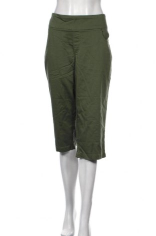 Pantaloni scurți de femei Time and tru, Mărime XXL, Culoare Verde, 64% bumbac, 33% poliester, 3% elastan, Preț 106,11 Lei