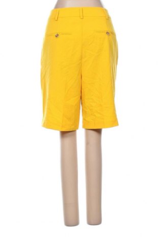 Дамски къс панталон Zero, Размер S, Цвят Жълт, Цена 17,80 лв.