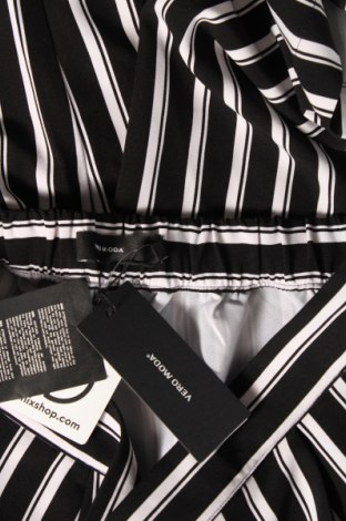 Дамски панталон Vero Moda, Размер L, Цвят Черен, Цена 23,04 лв.