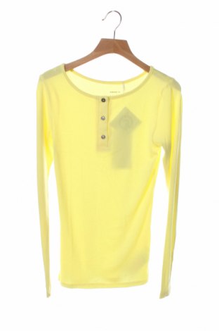 Детска блуза Name It, Размер 10-11y/ 146-152 см, Цвят Жълт, 95% модал, 5% еластан, Цена 25,35 лв.
