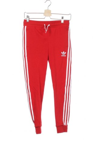 Детско спортно долнище Adidas Originals, Размер 11-12y/ 152-158 см, Цвят Червен, 70% памук, 30% полиестер, Цена 82,95 лв.