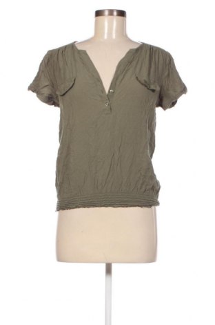 Дамска блуза Anne L., Размер M, Цвят Зелен, Цена 3,04 лв.