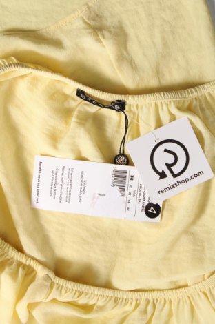 Γυναικεία μπλούζα Breal, Μέγεθος M, Χρώμα Κίτρινο, Τιμή 2,97 €
