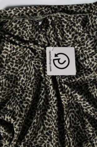Γυναικεία μπλούζα Hema, Μέγεθος S, Χρώμα Πολύχρωμο, Τιμή 1,65 €