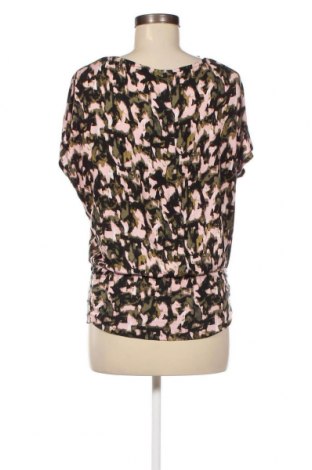 Γυναικεία μπλούζα Janina, Μέγεθος S, Χρώμα Πολύχρωμο, Τιμή 1,65 €