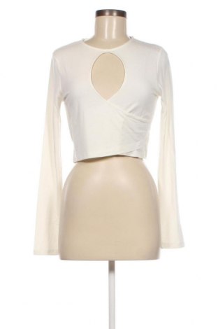 Дамска блуза NA-KD, Размер M, Цвят Екрю, Цена 5,76 лв.