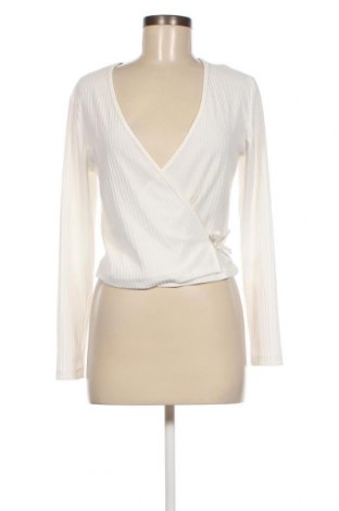 Γυναικεία μπλούζα ONLY, Μέγεθος L, Χρώμα Λευκό, Τιμή 4,12 €