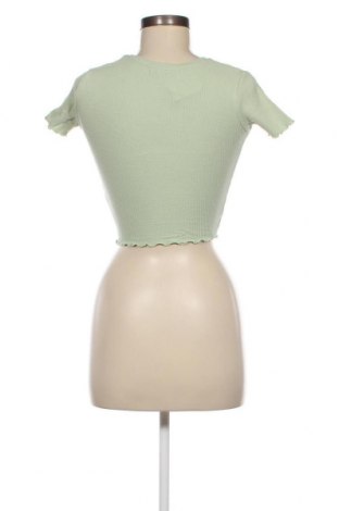 Γυναικεία μπλούζα Pull&Bear, Μέγεθος XS, Χρώμα Πράσινο, Τιμή 11,75 €