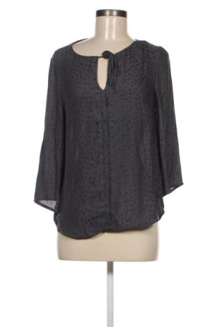 Damen Shirt Saint Tropez, Größe XS, Farbe Grau, Preis 3,07 €