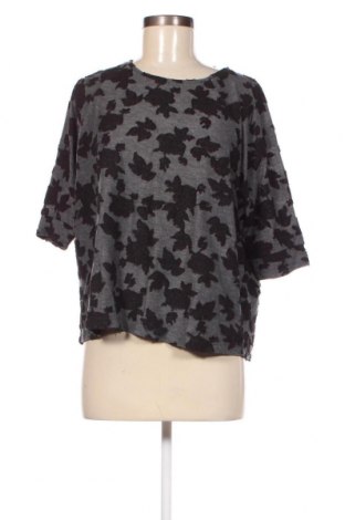 Γυναικεία μπλούζα Soaked In Luxury, Μέγεθος S, Χρώμα Πολύχρωμο, Τιμή 1,74 €