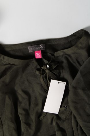 Дамска блуза Vince Camuto, Размер S, Цвят Зелен, Цена 6,48 лв.