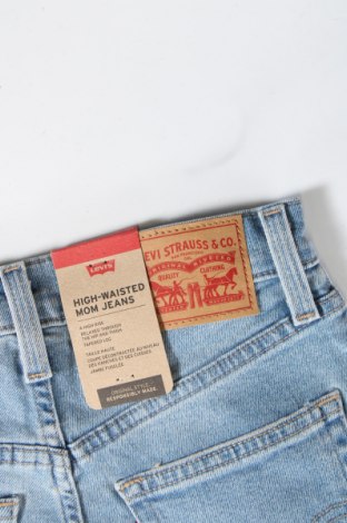 Дамски дънки Levi's, Размер XS, Цвят Син, Цена 161,00 лв.