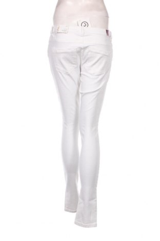 Dámské džíny  ONLY, Velikost M, Barva Bílá, Cena  207,00 Kč