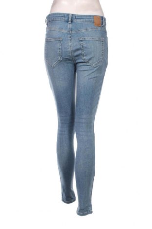 Dámske džínsy  Pieces, Veľkosť M, Farba Modrá, Cena  7,71 €