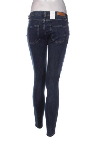 Damen Jeans Review, Größe M, Farbe Blau, Preis 8,97 €