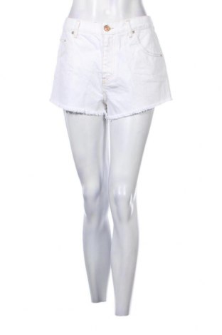 Γυναικείο κοντό παντελόνι BDG, Μέγεθος L, Χρώμα Λευκό, Τιμή 37,11 €