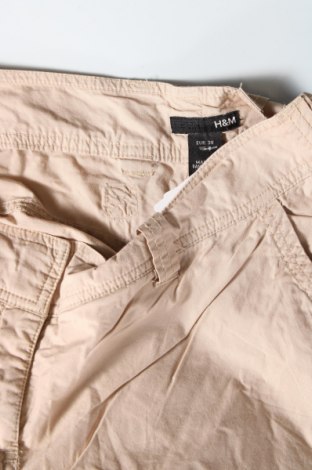 Damen Shorts H&M, Größe M, Farbe Braun, Preis 2,99 €