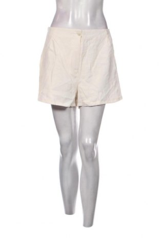 Дамски къс панталон Pull&Bear, Размер L, Цвят Екрю, Цена 12,09 лв.