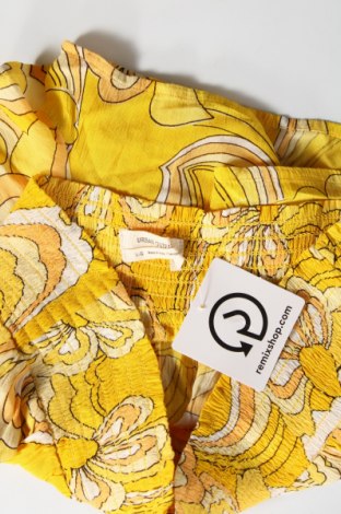 Дамски къс панталон Urban Outfitters, Размер L, Цвят Жълт, Цена 9,36 лв.